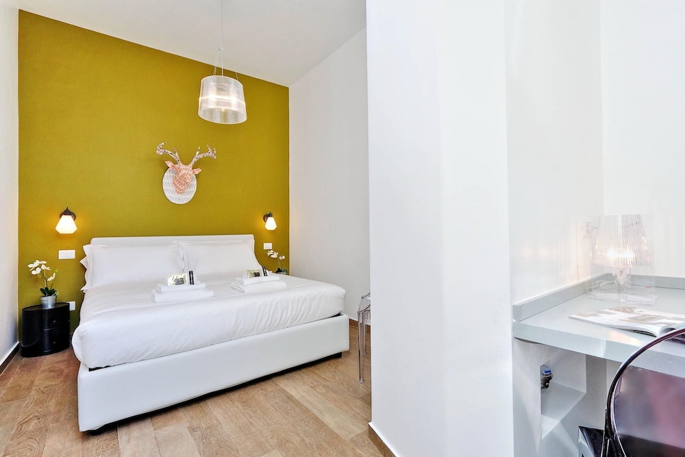 Rm-h501-pale6e2 Monti Apartments - M9
