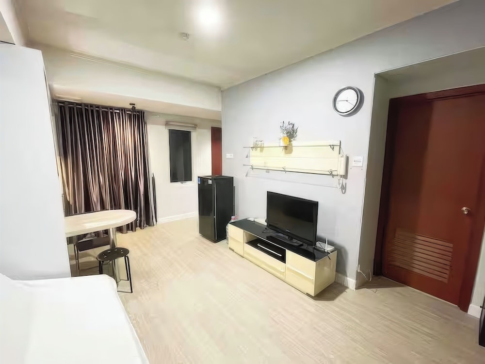 Platinum Royal Mediterania West Jakarta