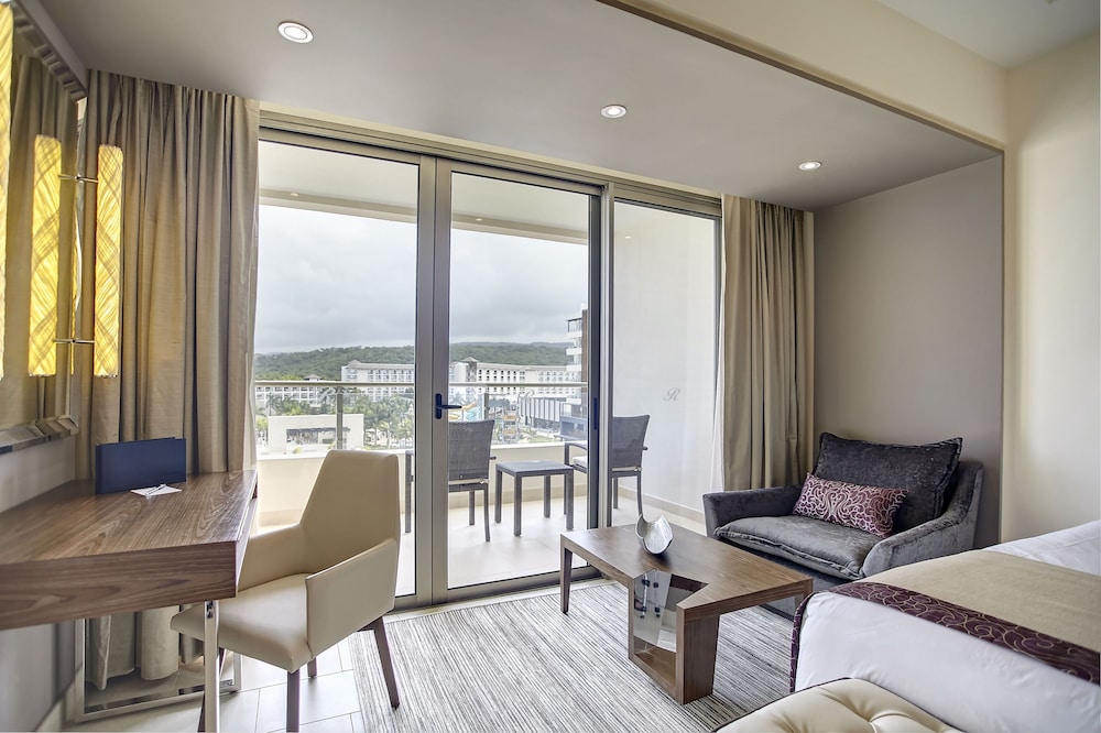 Jamaica Vacations - Royalton Blue Waters Montego Bay, An Autograph Collection All Inclusive Resort - Property Image 13