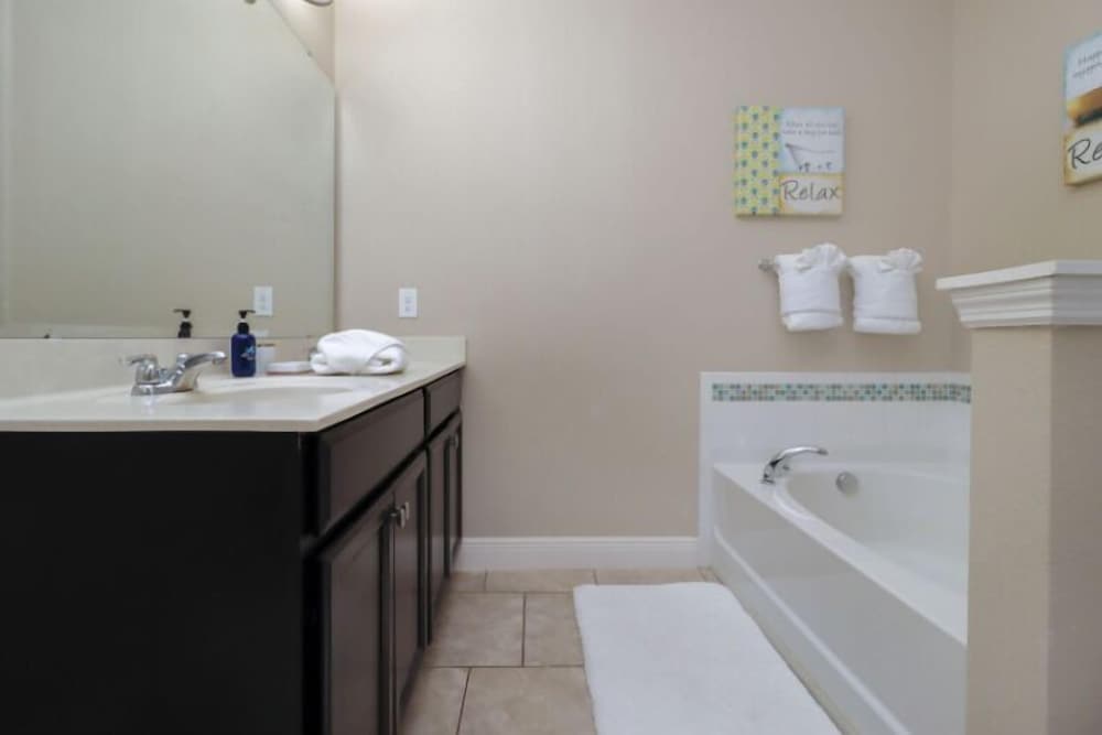 Resort-Style Retreat At Solterra W/ Pool & Lazy River