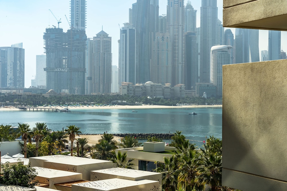 Stunning 3-bedroom Retreat at Five Palm Jumeirah With Spectacular Views and Direct Access to the West Beach