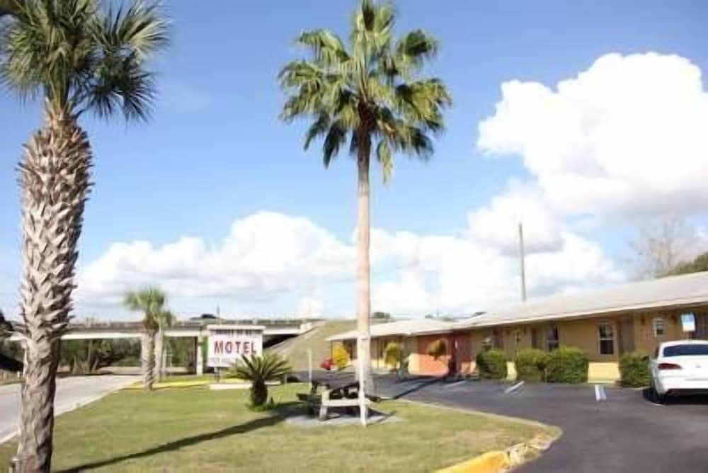 Prince of Wales Motel