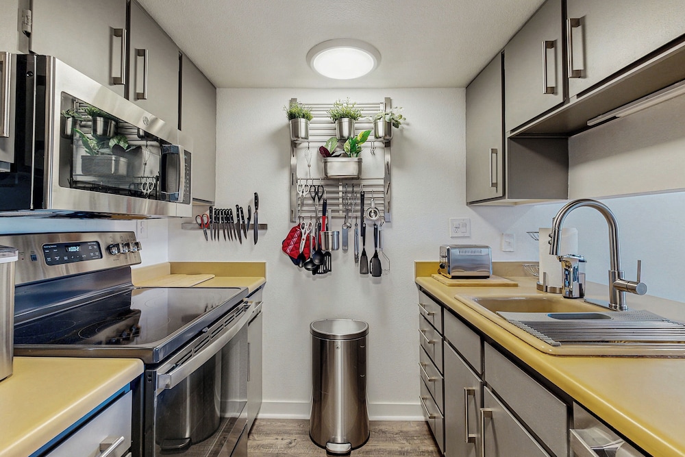55+ Condo w/ Balcony & Mtn Views, Shared W & D