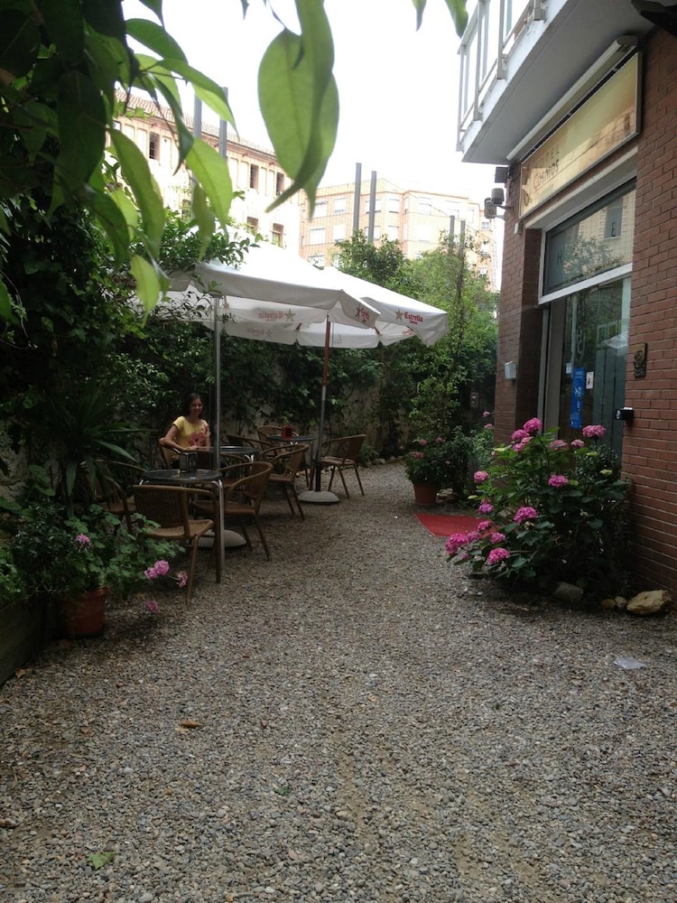 Tarragona Vacations - Hotel Cosmos Tarragona - Property Image 8