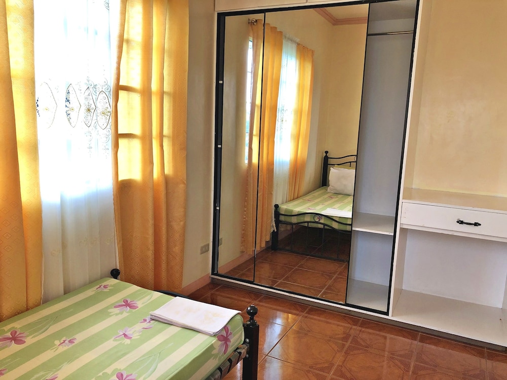 Torente Vacation House