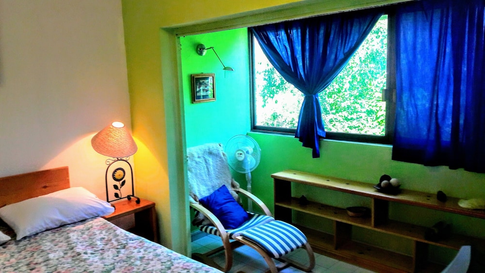 Nice Studio With Kitchenette and Close to the Boardwalk and the Beach view 4