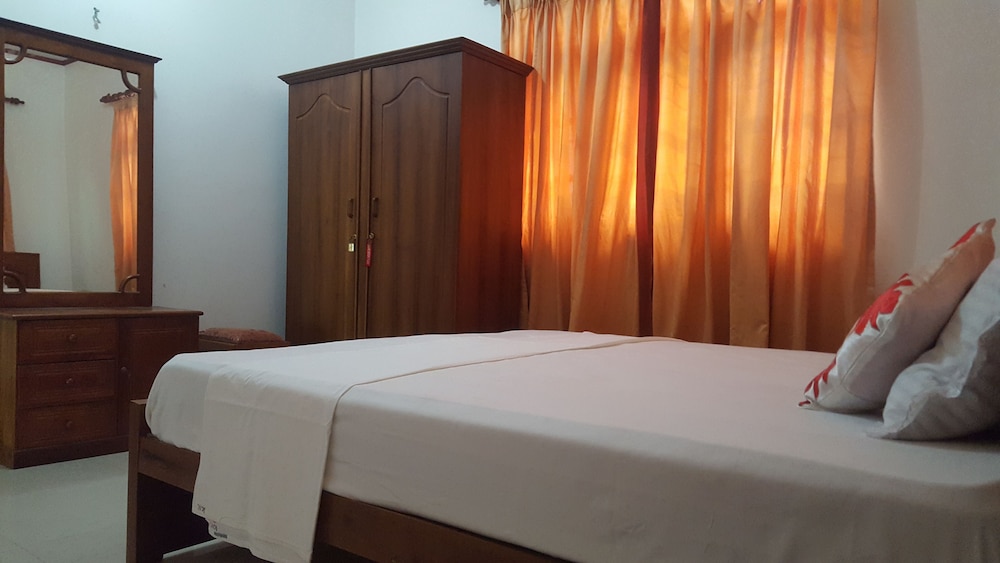 Kavindi Villa Aluthgama view 5