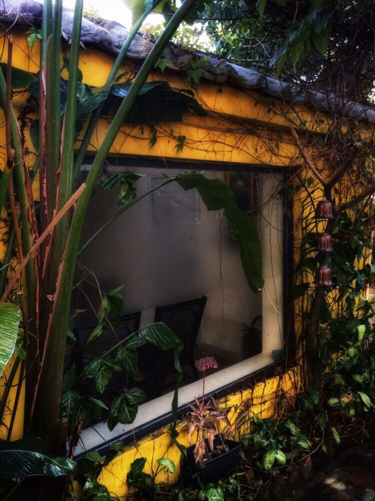 Sharemood Guest House