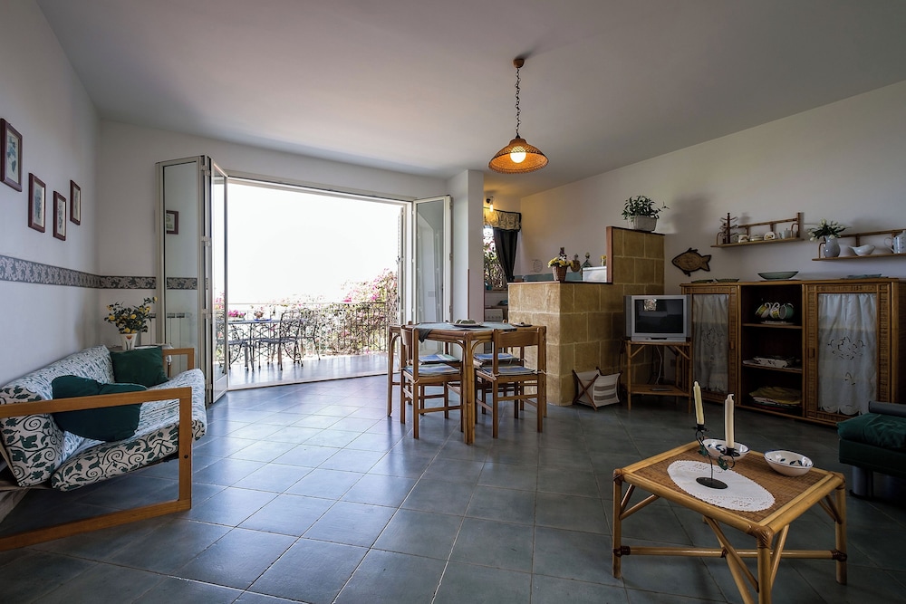 2- Large Terrace and Suggestive Panorama view 4