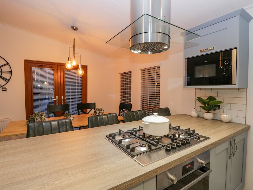 25 Thirlmere