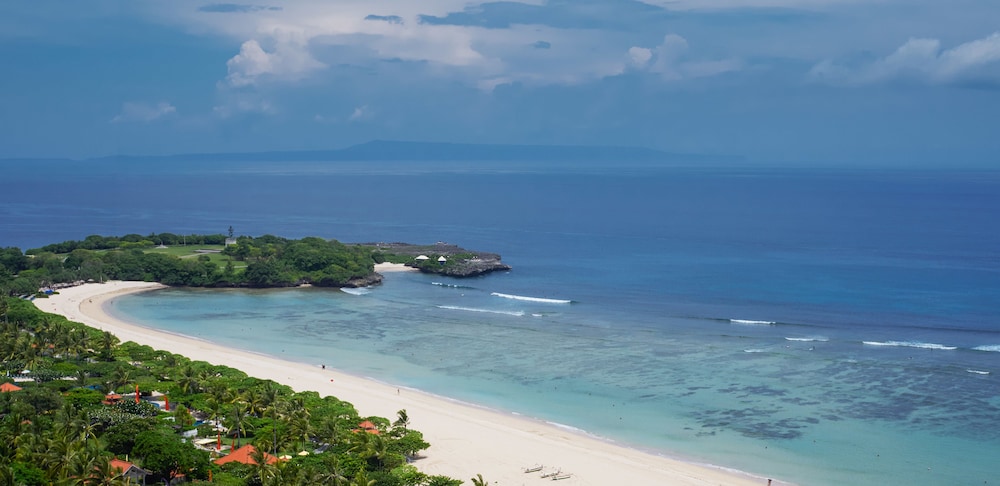 MERUSAKA Nusa Dua