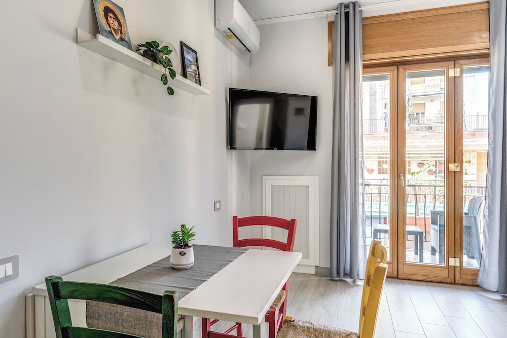 Marmolo Room