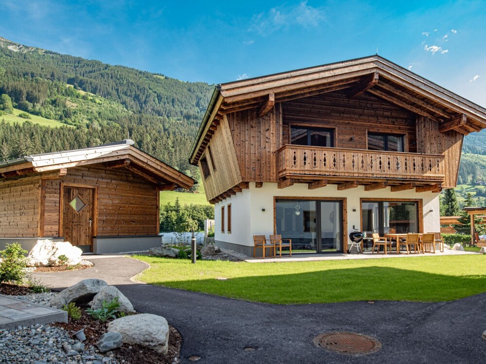 The Village - Chalet Stone House