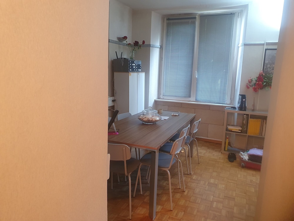 Family Groundfloor Flat Central Lugano