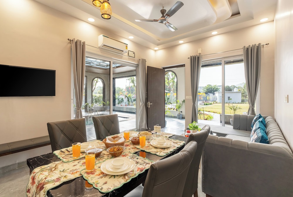 ELIVAAS Jamun Farm 2 BHK Villa with Pool