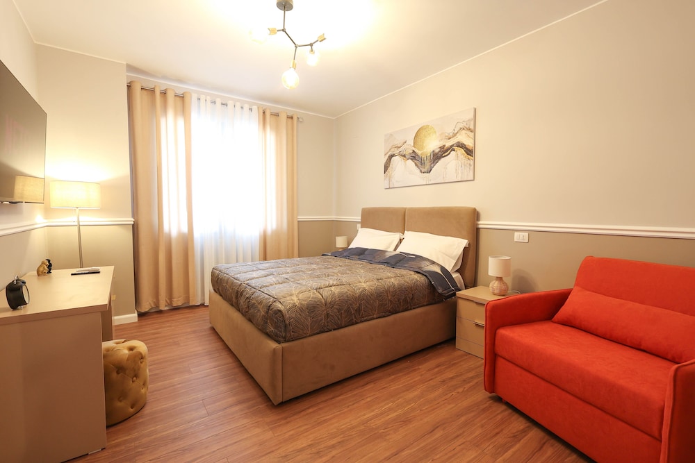 Grandstay Apartments 11