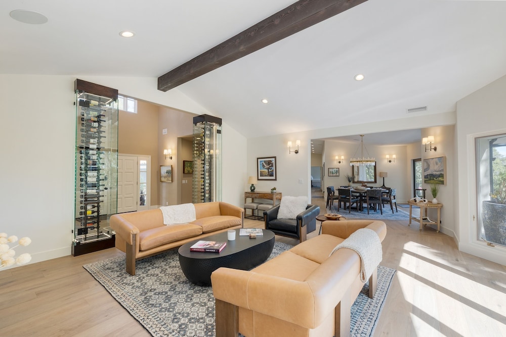 Rancho Robles by Avantstay Vineyard Villa w Views Pool Privacy