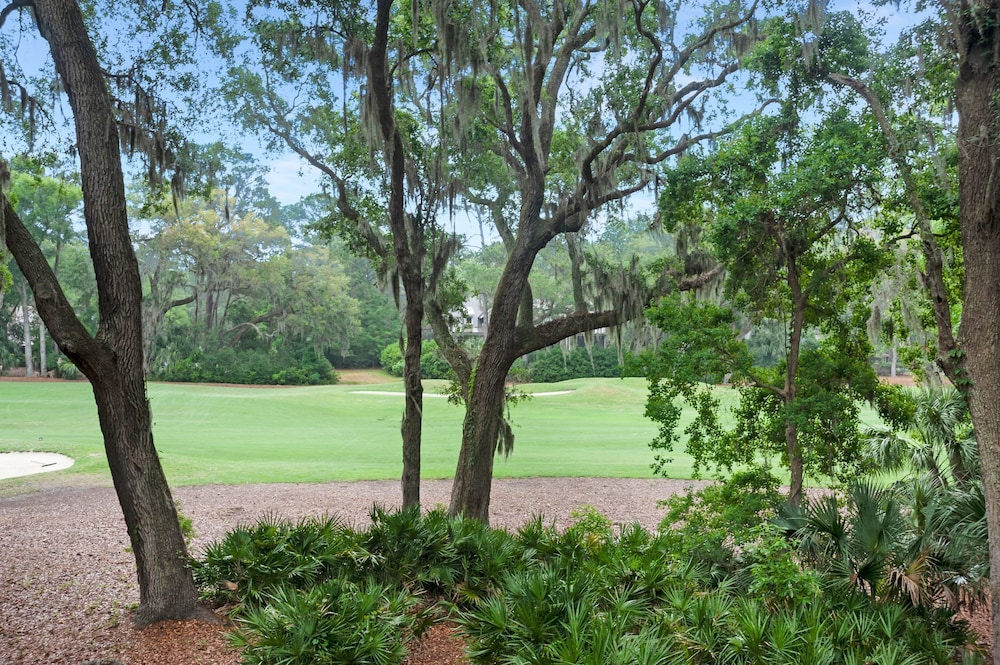 2352 Racquet Club at The Sea Pines Resort
