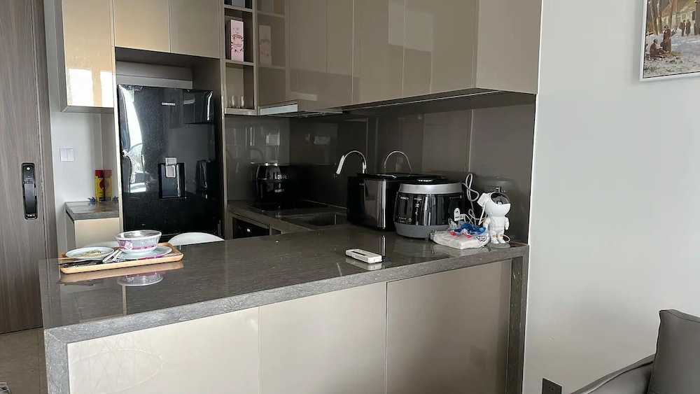The MarQ Luxury Apartment Distrist 1