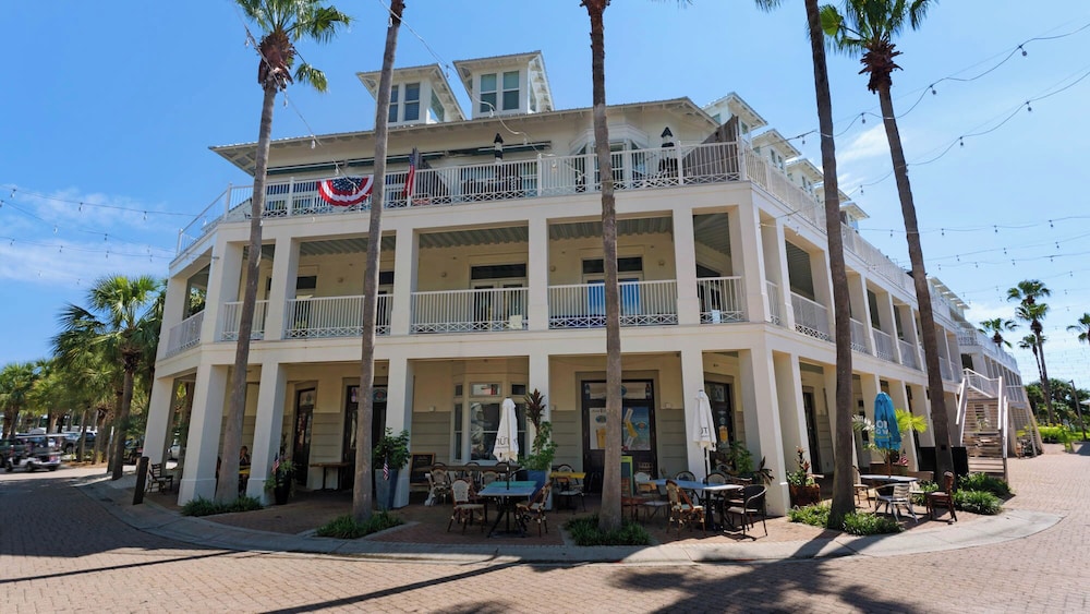 Beachfront Charm Meets Lake Life + Free Tickets: Dolphin Cruise & More!