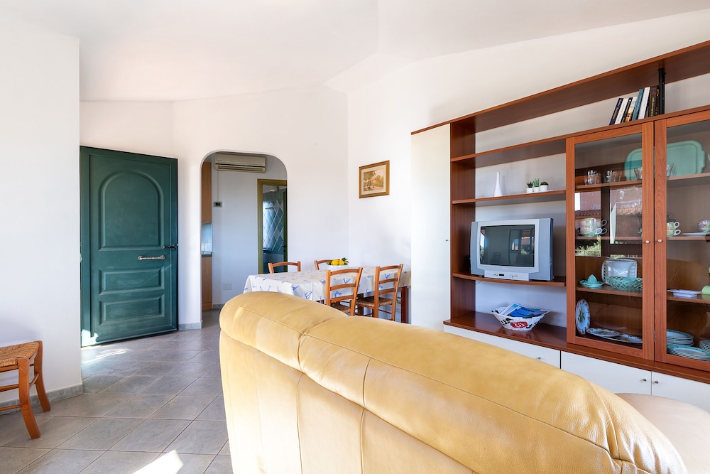 Residence Verde Navarrese B view 5