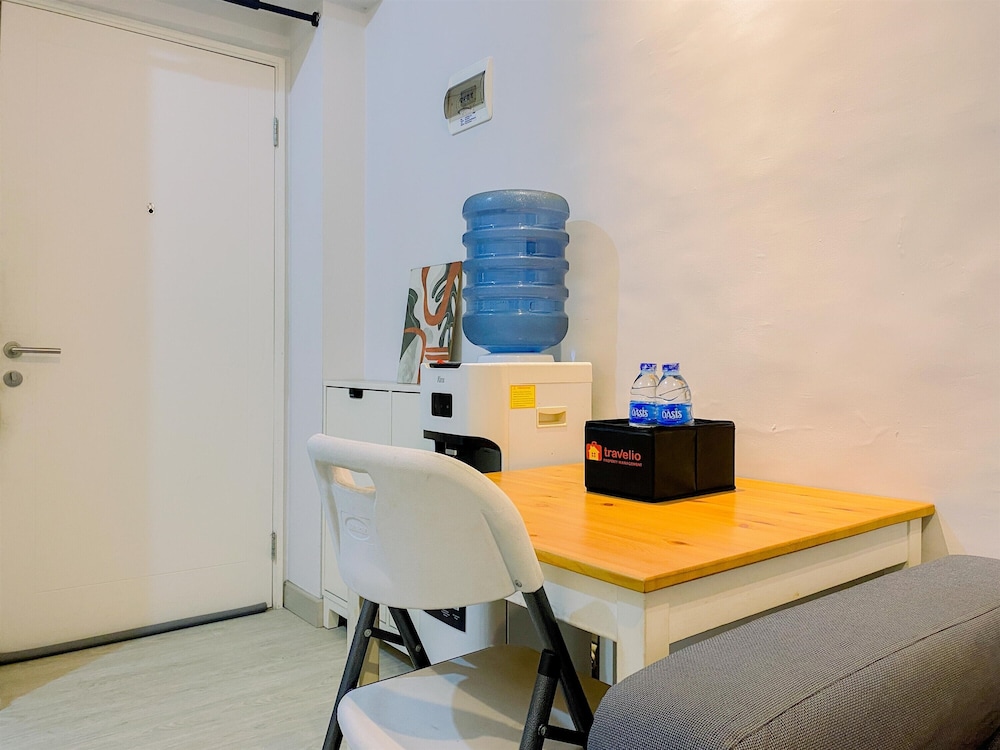 Warm And Cozy Stay 2Br Pakubuwono Terrace Apartment