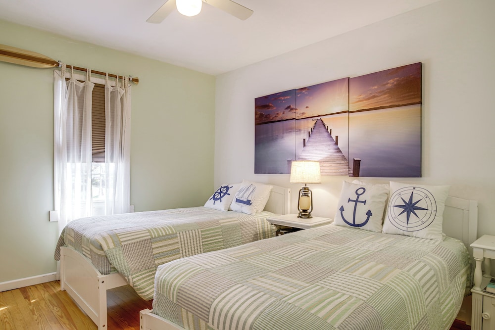 Fishing & Boating Retreat! Smith Island Cottage