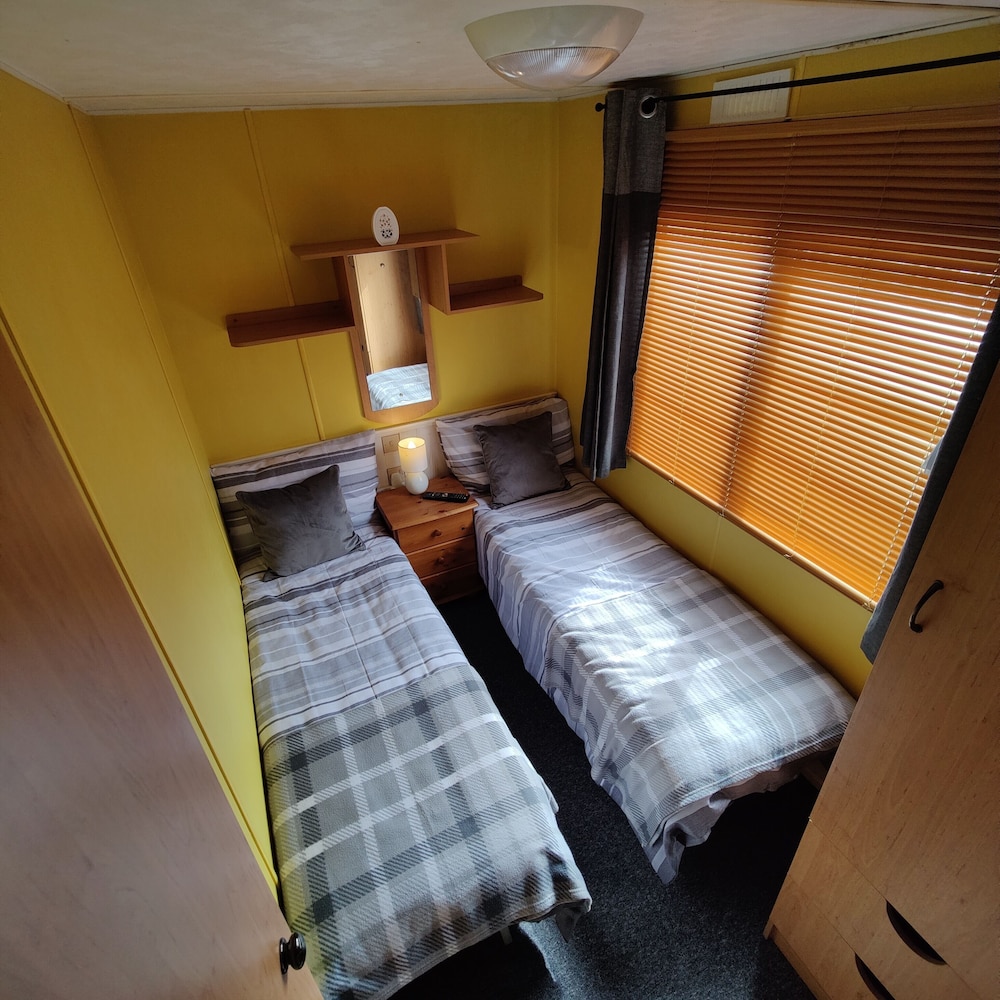2-bed Caravan at Billing Aquadrome Northampton view 2
