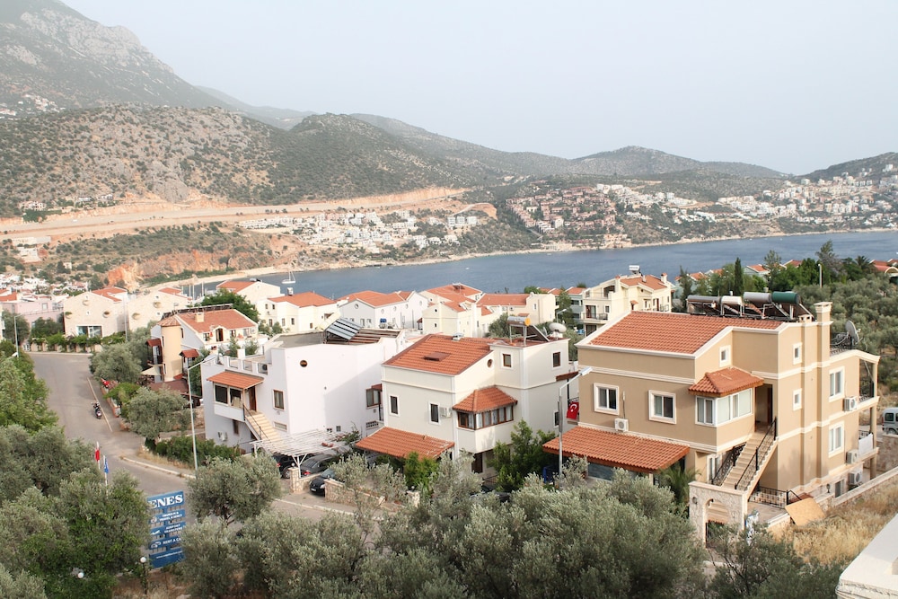 Lizo Hotel - Image 32