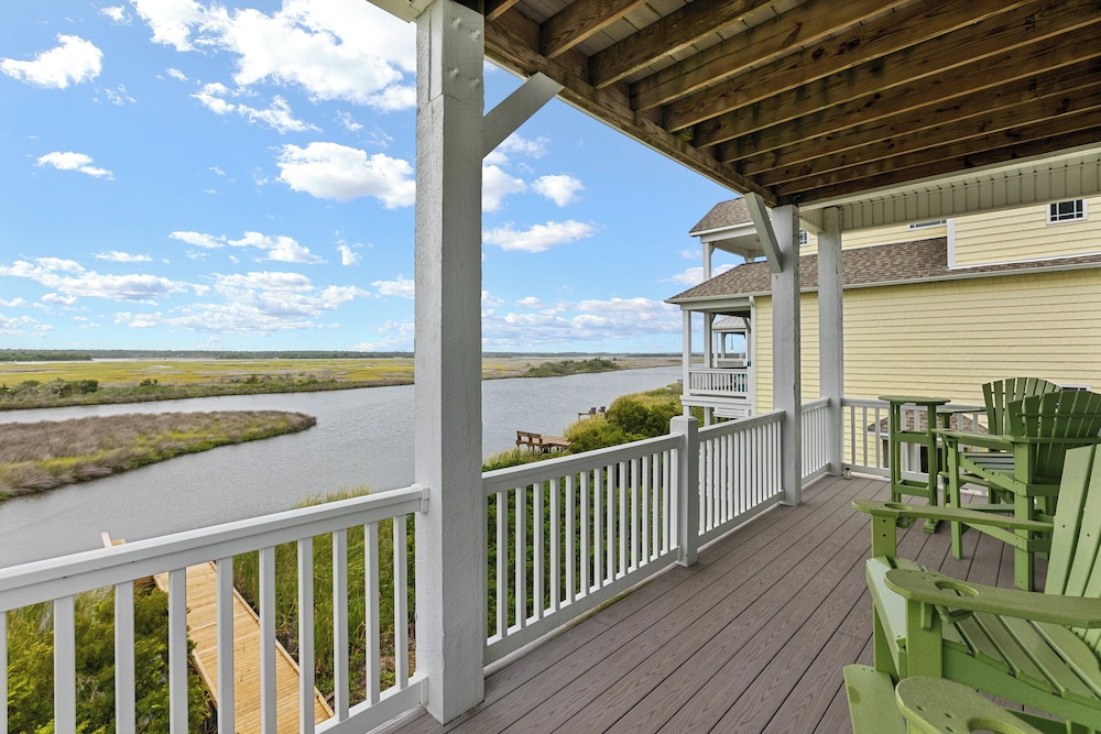Palm Beach North by Topsail Realty