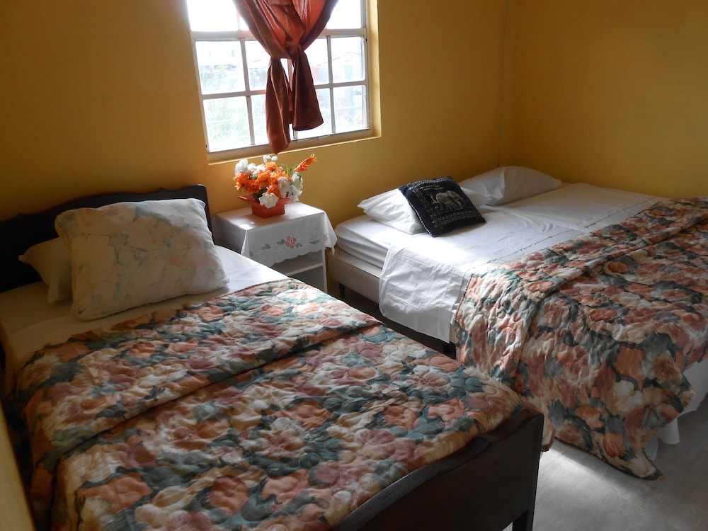 JO J'S Hostel