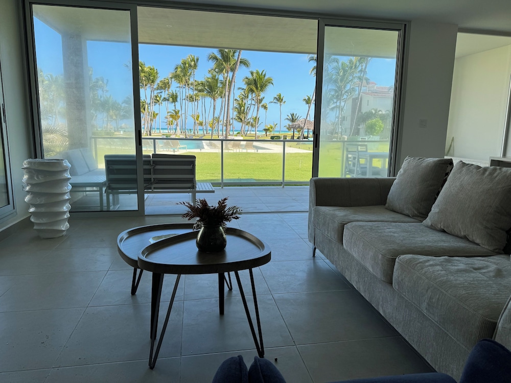 Playa Palmera Beach Front Apartments