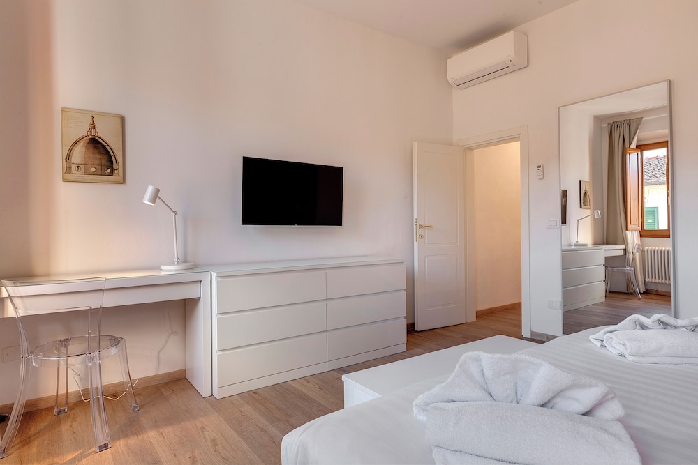 Mamo Florence - Sacha Apartment