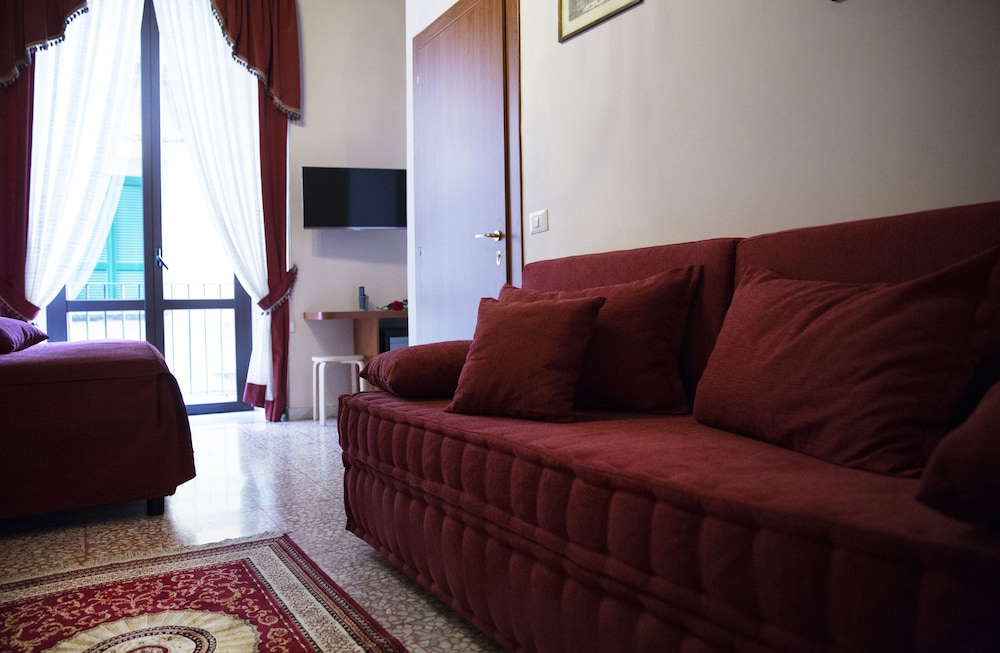 B&B Rochel