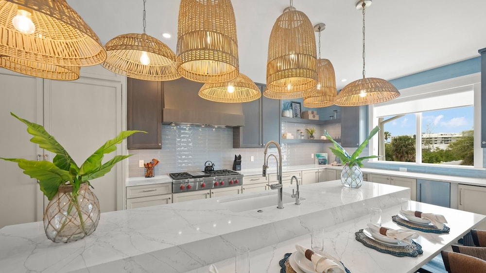 Maritime Manor in Siesta Key