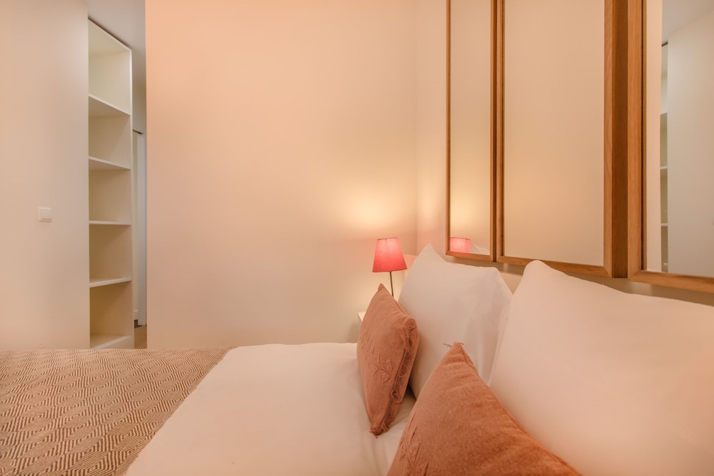 Lapa Cozy Flat With Mezzanine view 4