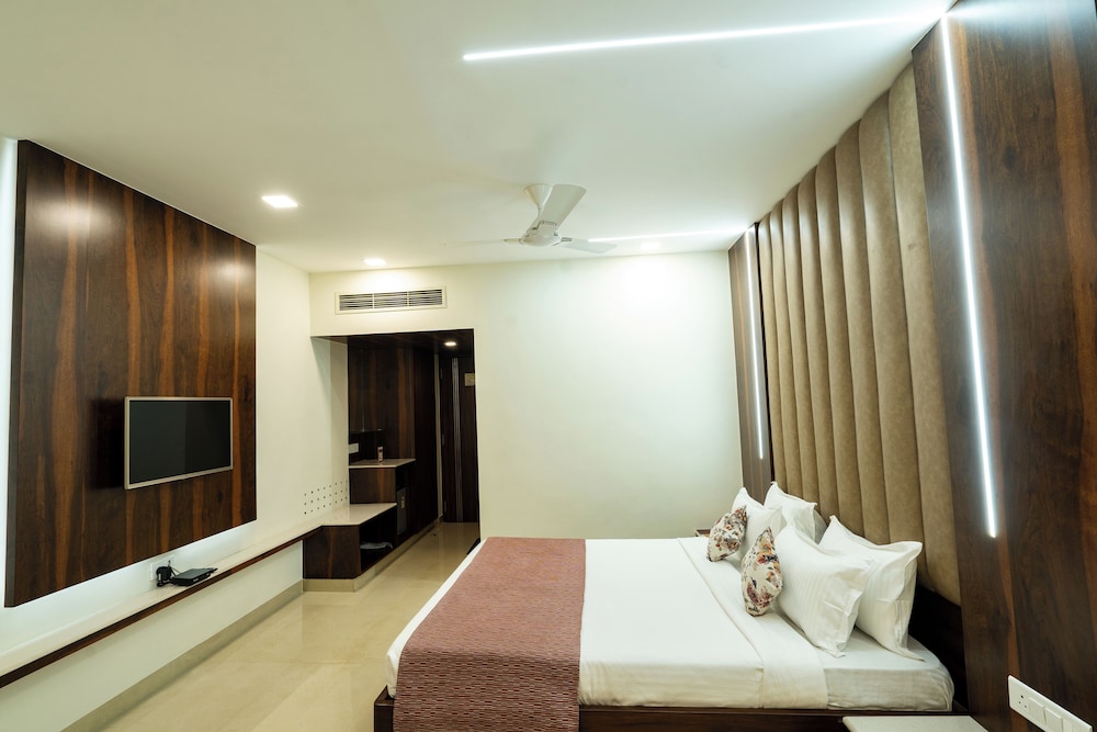 Hotel Celebration - Raipur