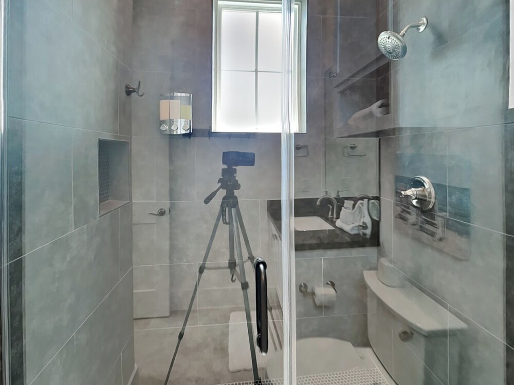 Seabreezy Lane by Ryson Vacation Rentals