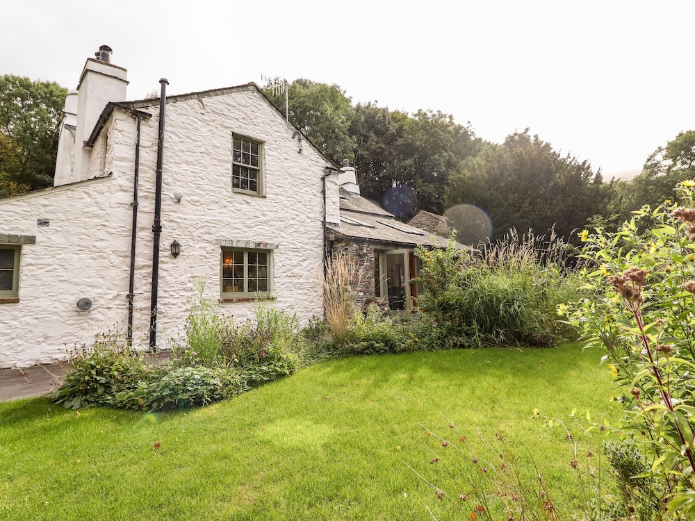 Eagle Farmhouse