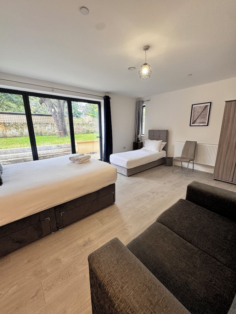 Ealing Broadway Great Stay