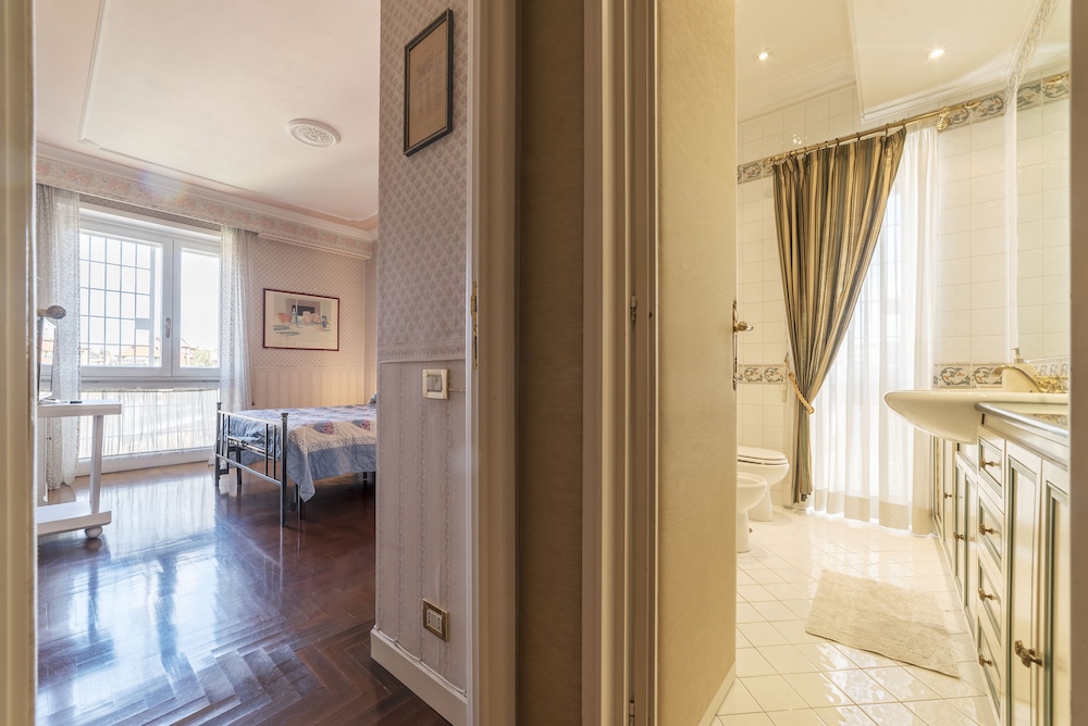 San Pietro Exclusive Panoramic Flat