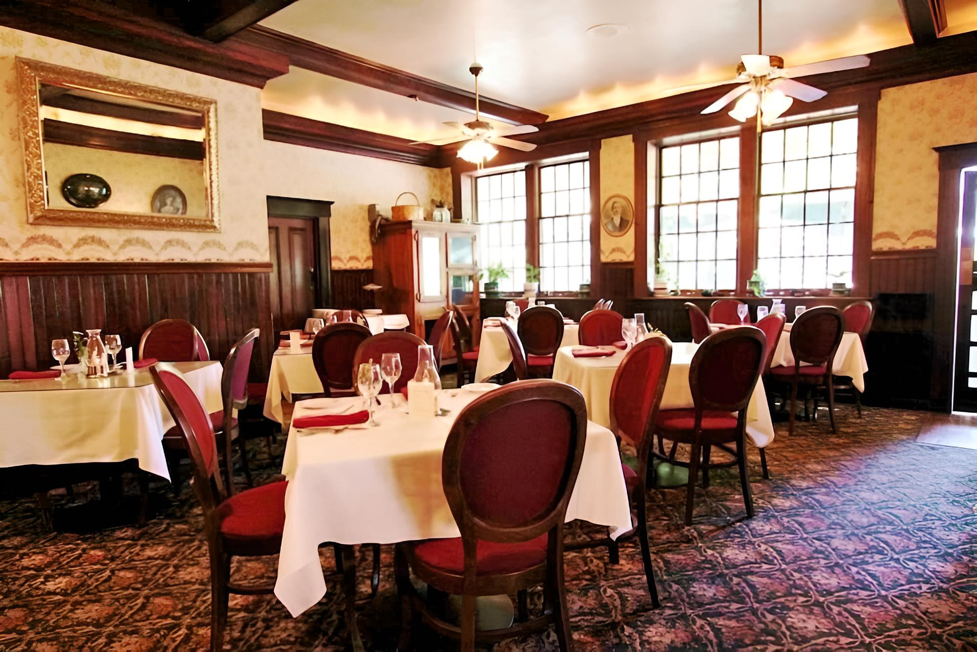 Historic National Hotel