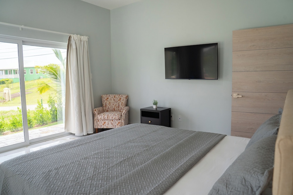 Paradise Suite