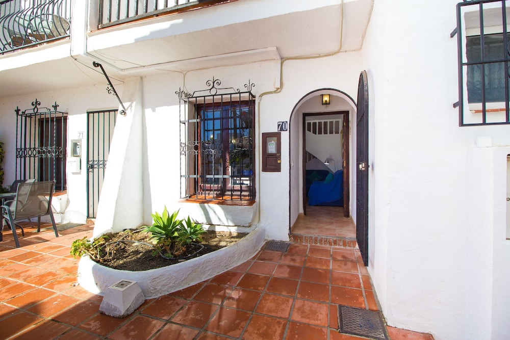 Aptos Pueblo Andaluz Nerja