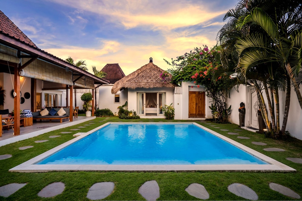 Villa Nakal by Alfred in Bali - Tropical Bliss 4BD Villa w Private Pool Oasis