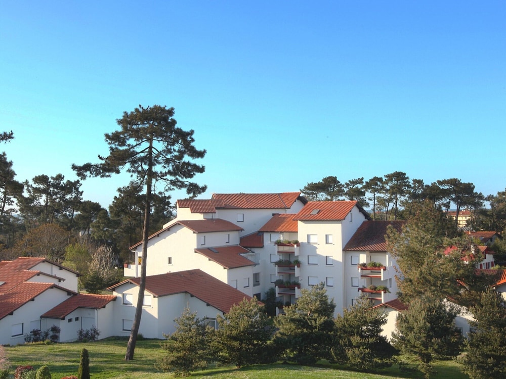 Apartment in Anglet Near Sandy Beach