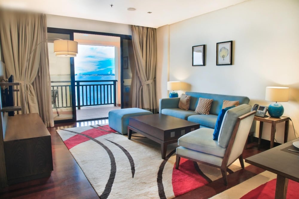 Sea View Super Luxurious Resort at Palm