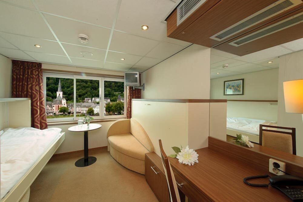 Neuss Vacations - Select MS Serenity - Neuss - Property Image 5