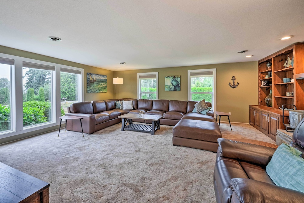 Peaceful Ranch-style Camano Home on 5 Acres! view 4