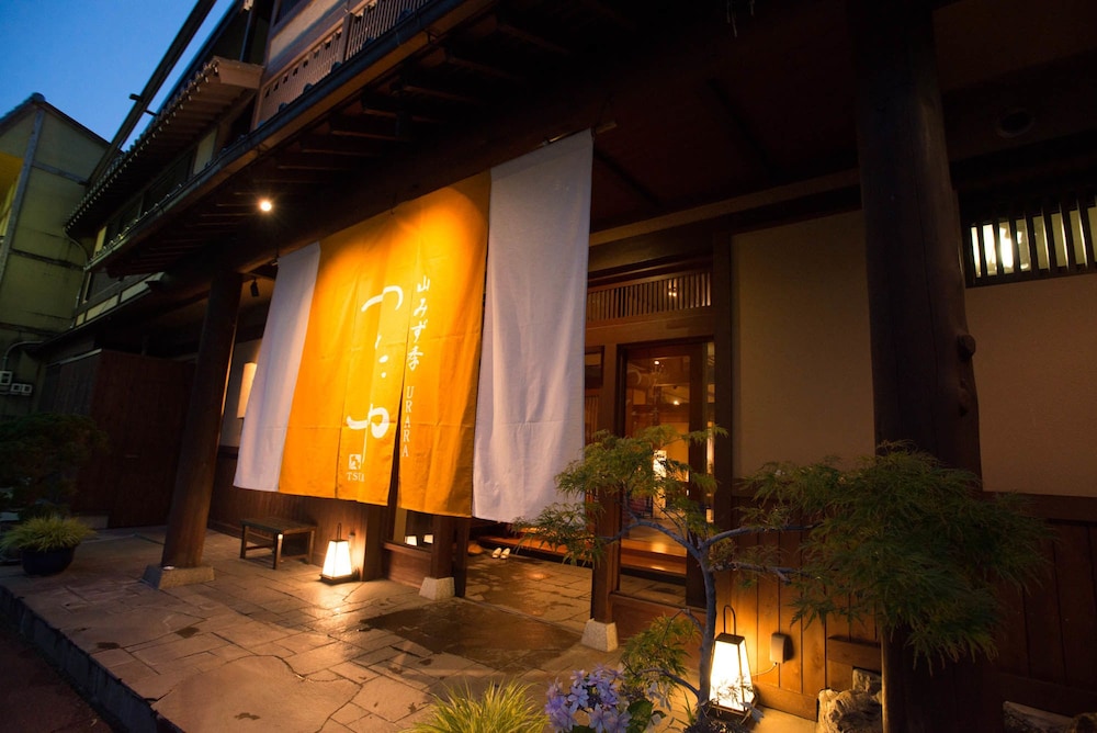 Yamamizuki Urara Tsutaya, photo 29